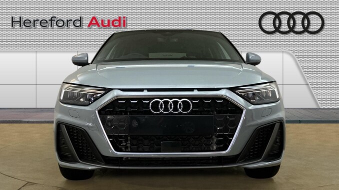 Audi A1 35 TFSI S Line 5dr S Tronic Petrol Hatchback - Image 7